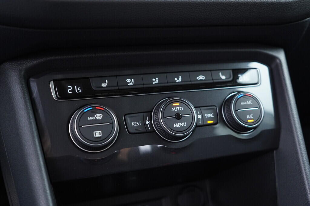 OV190V09276_32.webp_TIGUAN ALLSPACE Comfortline 2.0 TDI 110 kW automat, DPH