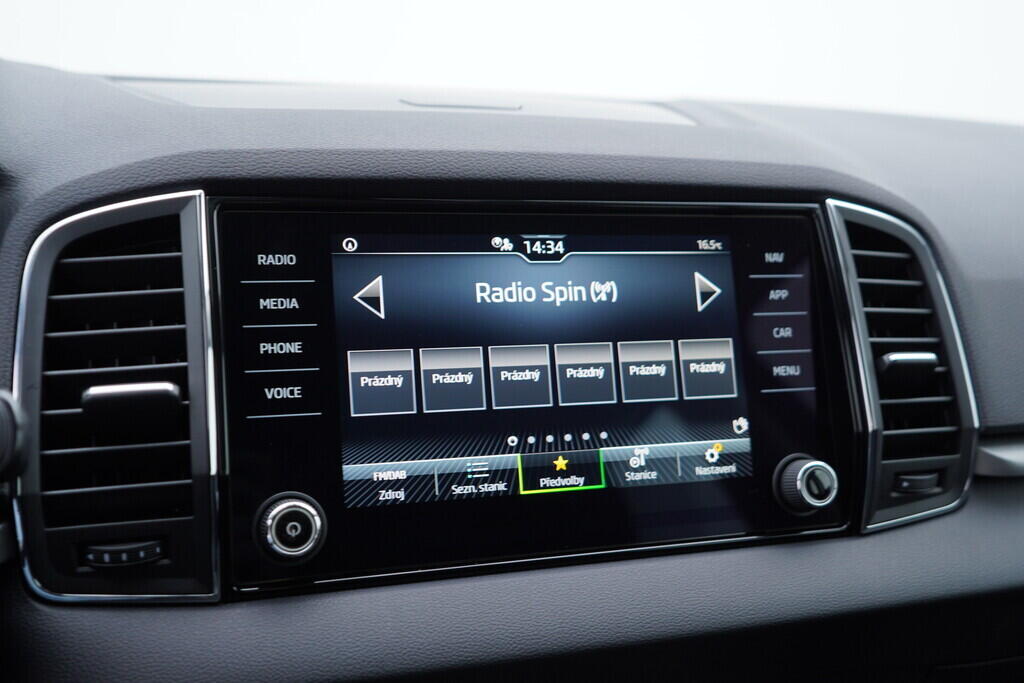 OV190V09277_28.webp_KAROQ Ambition 2.0 TDI 110 kW automat, DPH