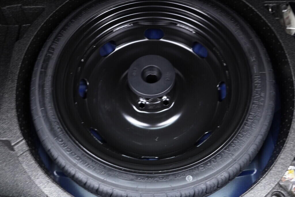 OV190V09277_40.webp_KAROQ Ambition 2.0 TDI 110 kW automat, DPH