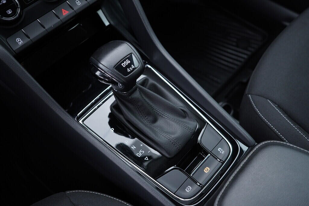 OV190V09285_32.webp_KAROQ Ambition 2.0 TDI 110 kW automat, DPH