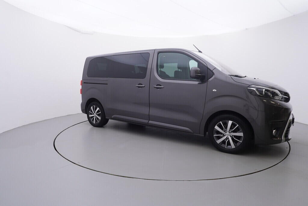 OV190V09293_16.webp_PROACE  2.0  110 kW manuál