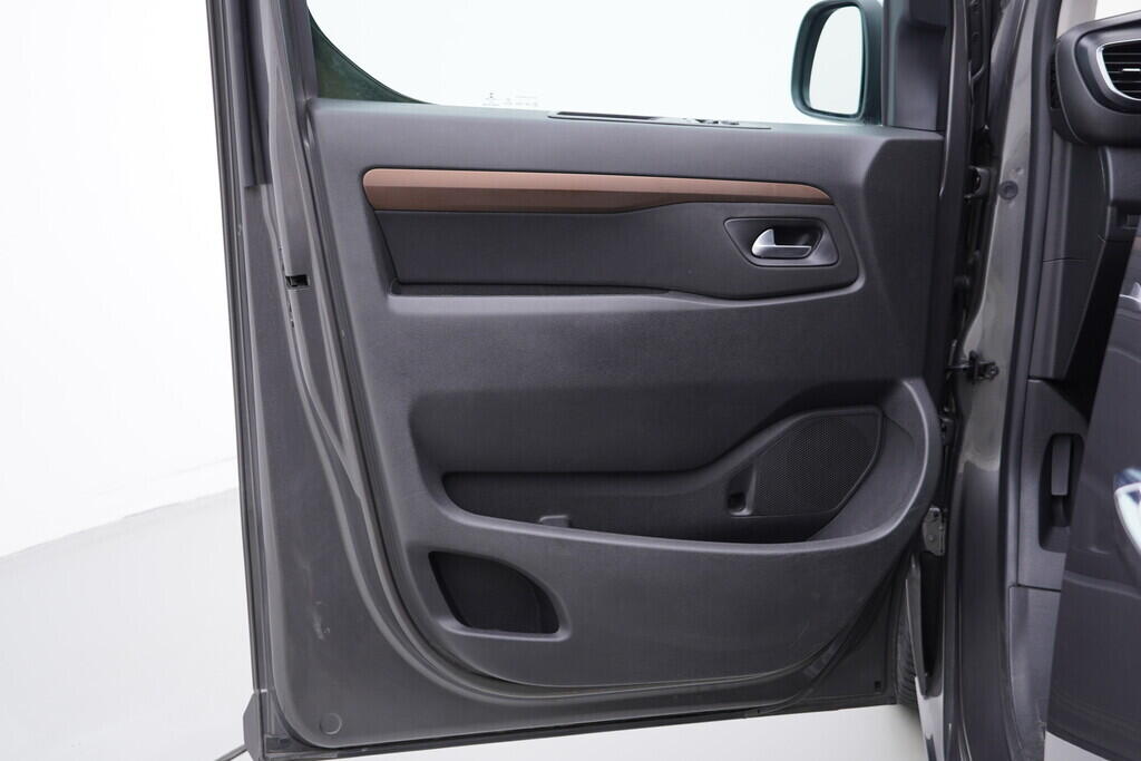 OV190V09293_19.webp_PROACE  2.0  110 kW manuál