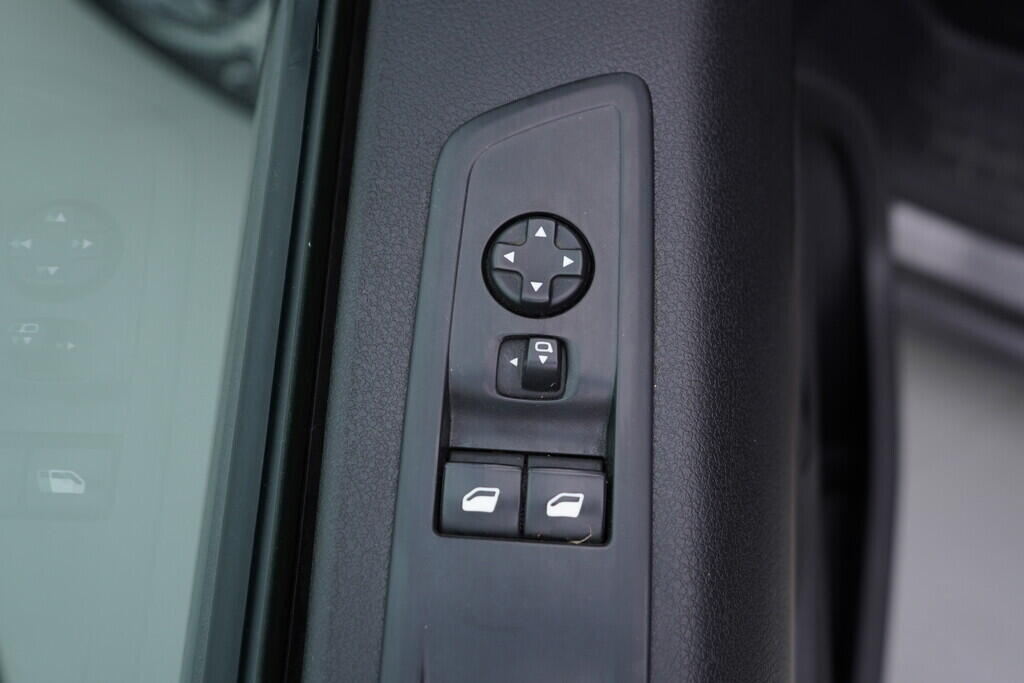 OV190V09293_20.webp_PROACE  2.0  110 kW manuál