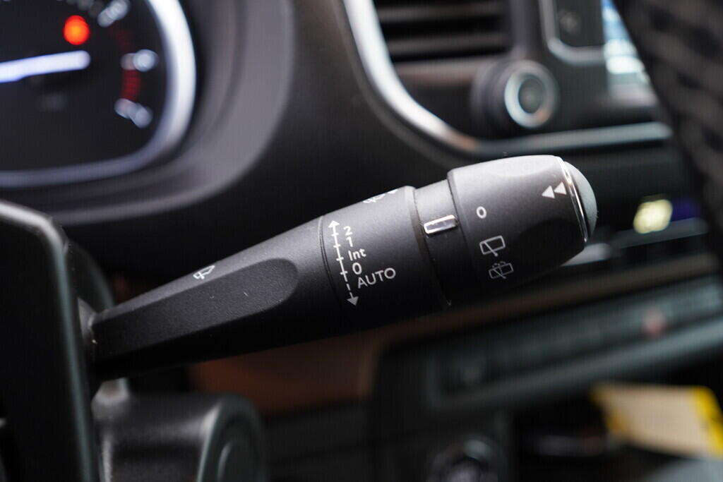 OV190V09293_25.webp_PROACE  2.0  110 kW manuál