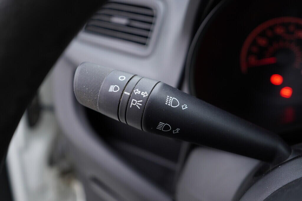 OV190V09294_21.webp_DOBLÓ Maxi 1.6  77 kW manuál