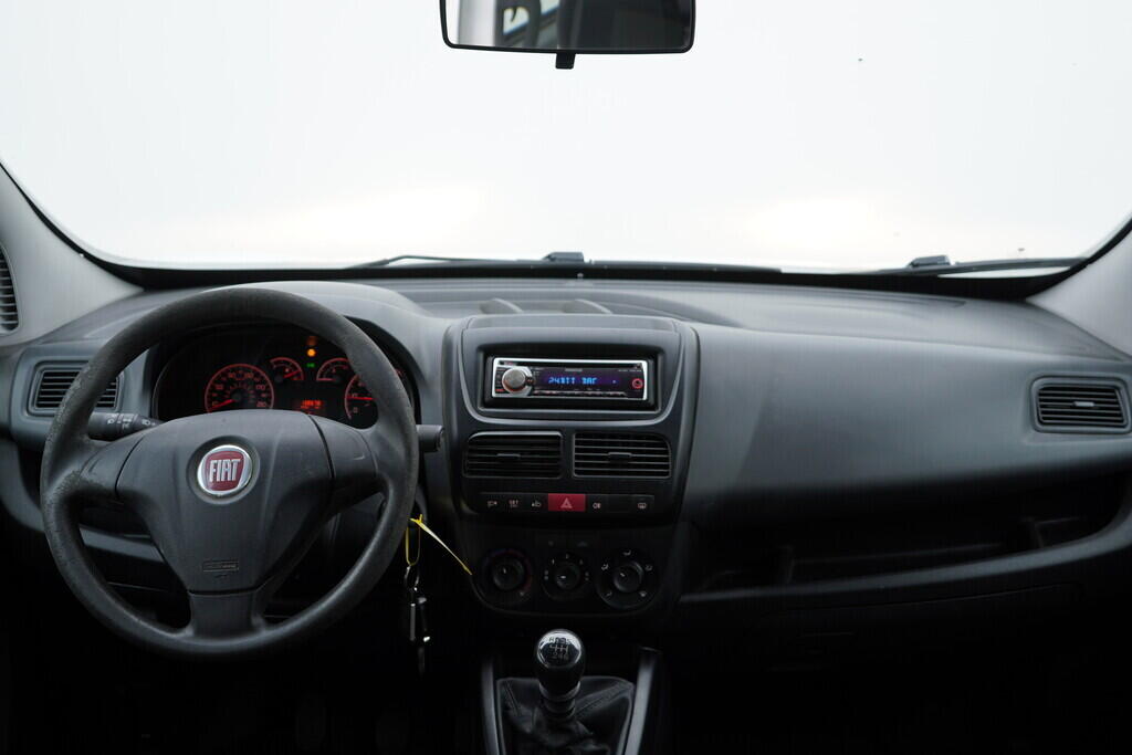 OV190V09294_23.webp_DOBLÓ Maxi 1.6  77 kW manuál