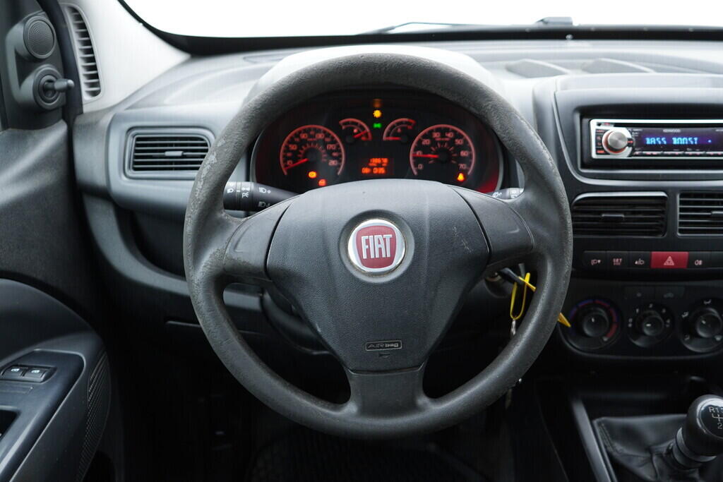 OV190V09294_24.webp_DOBLÓ Maxi 1.6  77 kW manuál