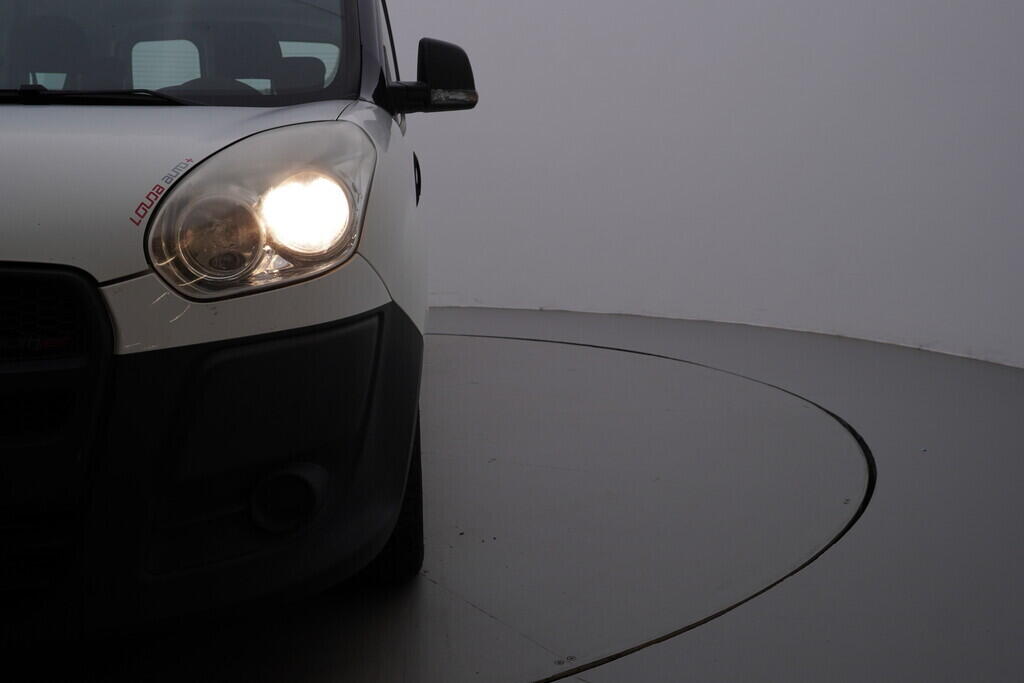 OV190V09294_35.webp_DOBLÓ Maxi 1.6  77 kW manuál