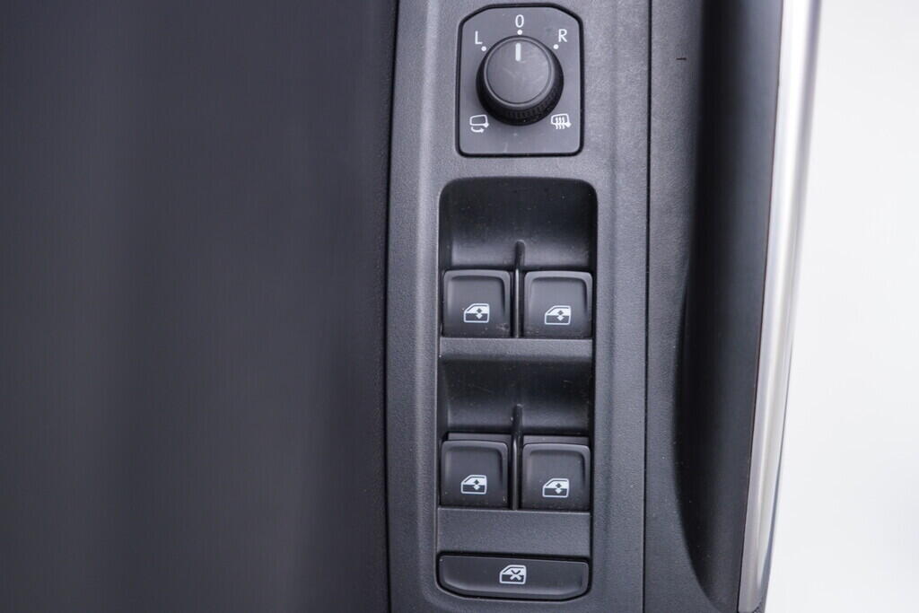 OV190V09296_20.webp_FABIA Top Selection 1.0 TSI 70 kW manuál, DPH