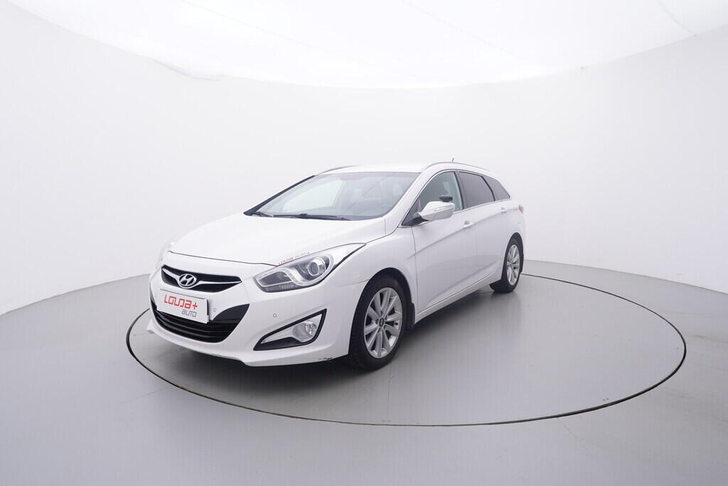 OV190V09298_10.webp_I40  1.7 Crdi 100 kW manuál