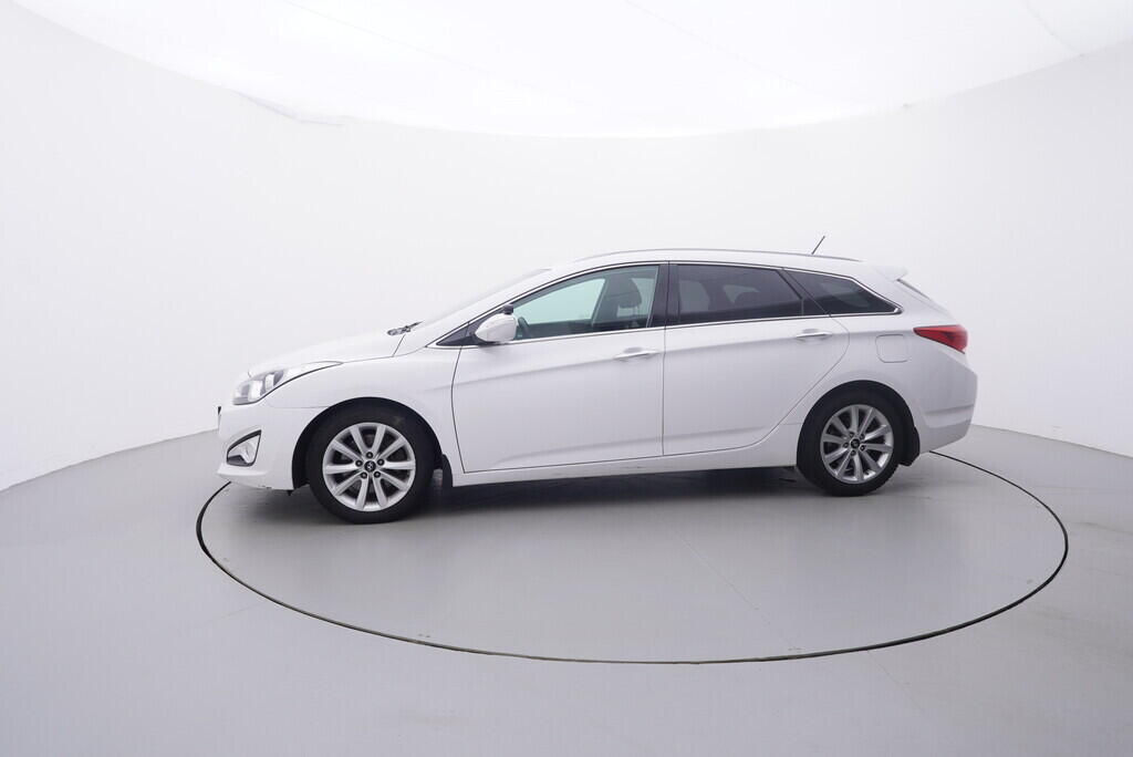 OV190V09298_11.webp_I40  1.7 Crdi 100 kW manuál