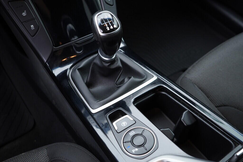 OV190V09298_30.webp_I40  1.7 Crdi 100 kW manuál