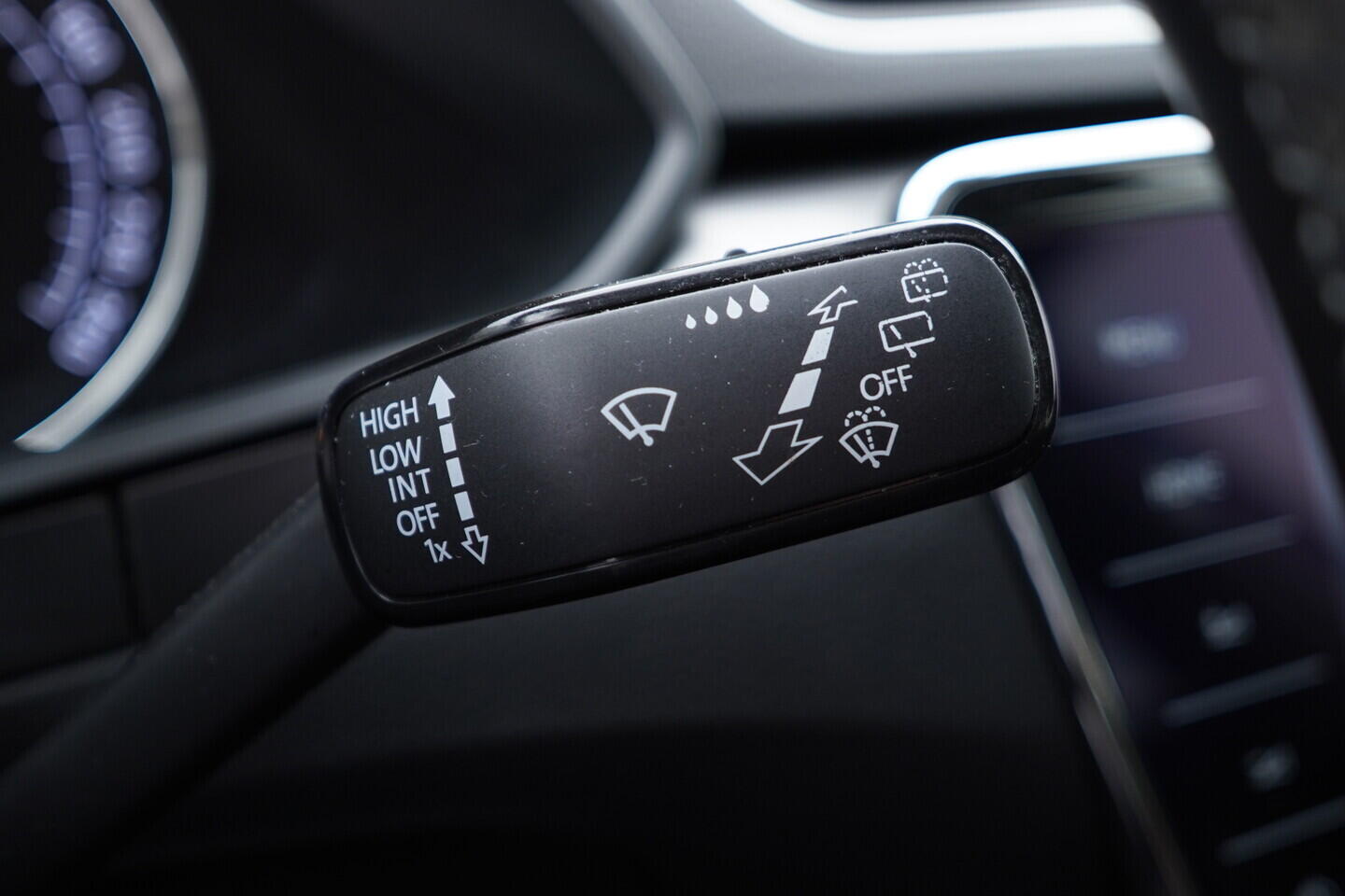 OV190V09306_27.webp_SUPERB Style 2.0 TDI 140 kW automat, DPH