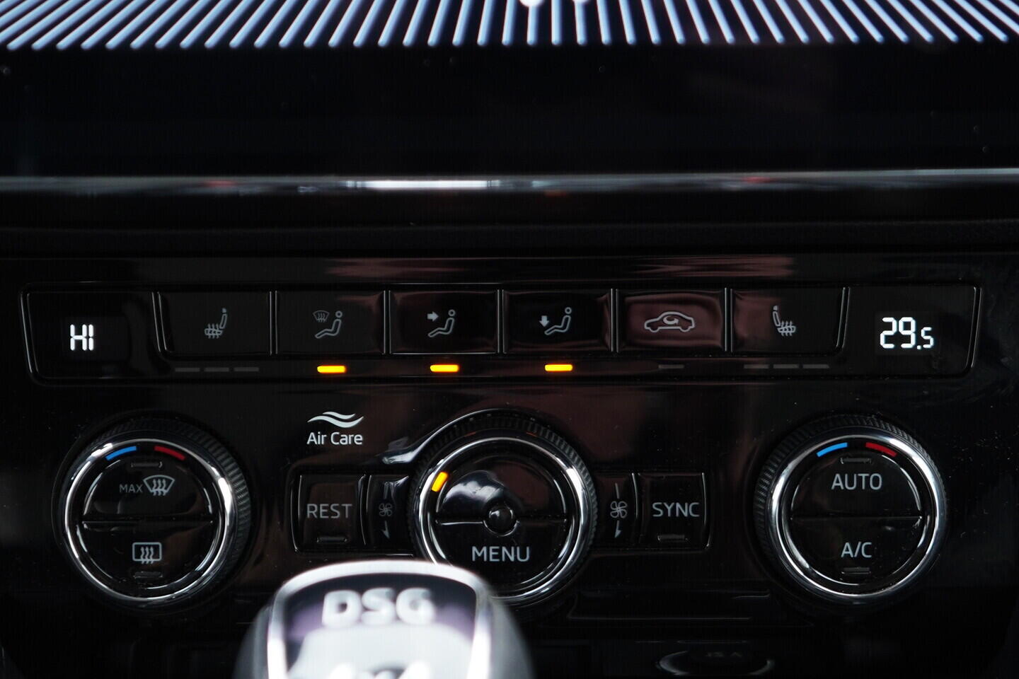 OV190V09306_35.webp_SUPERB Style 2.0 TDI 140 kW automat, DPH