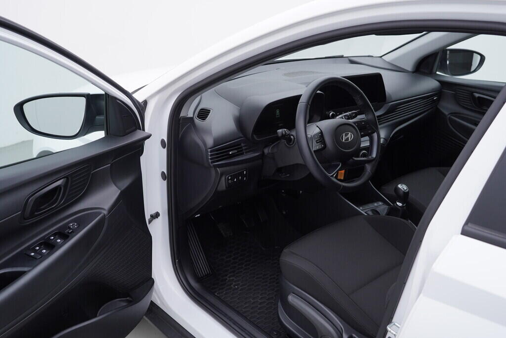 OV190V09307_18.webp_BAYON Smart 1.2 GDi 58 kW manuál, DPH