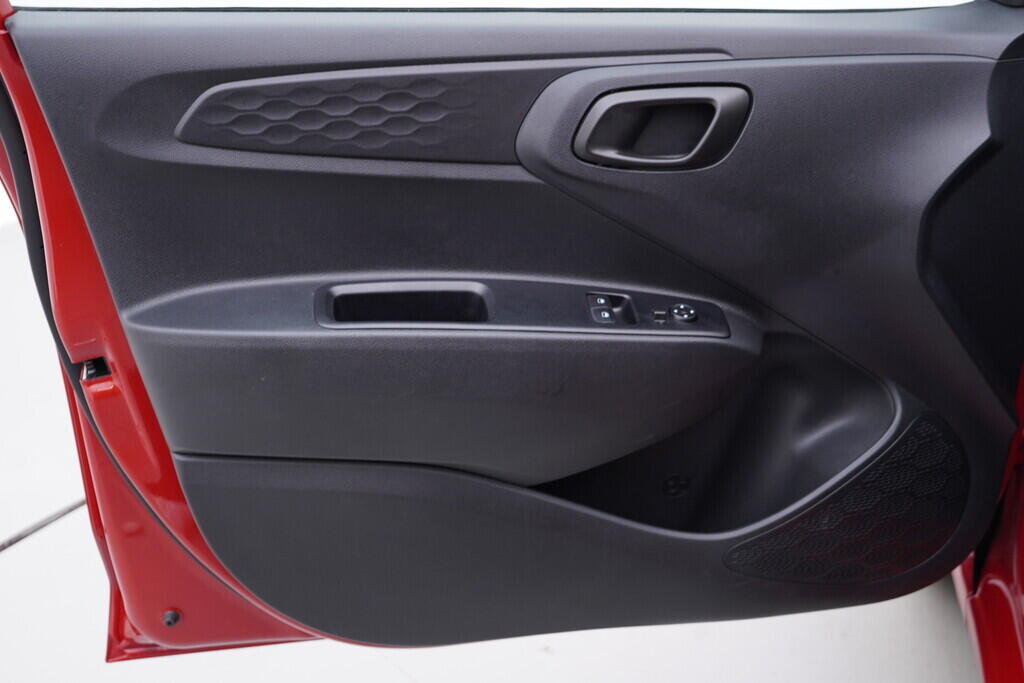 OV190V09308_19.webp_I10  1.0  42 kW automat, DPH