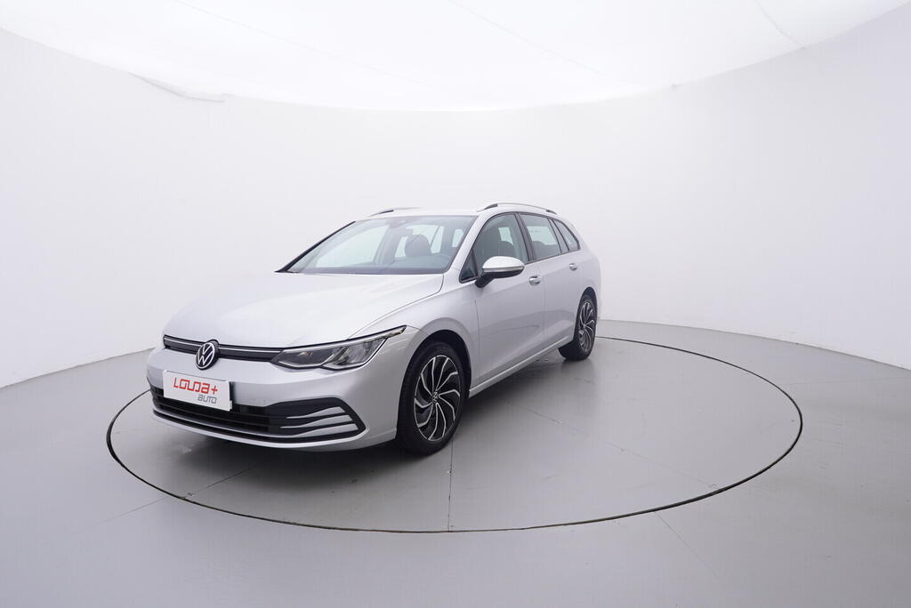 OV190V09309_10.webp_GOLF VARIANT Life 1.0 TSI 81 kW automat, DPH