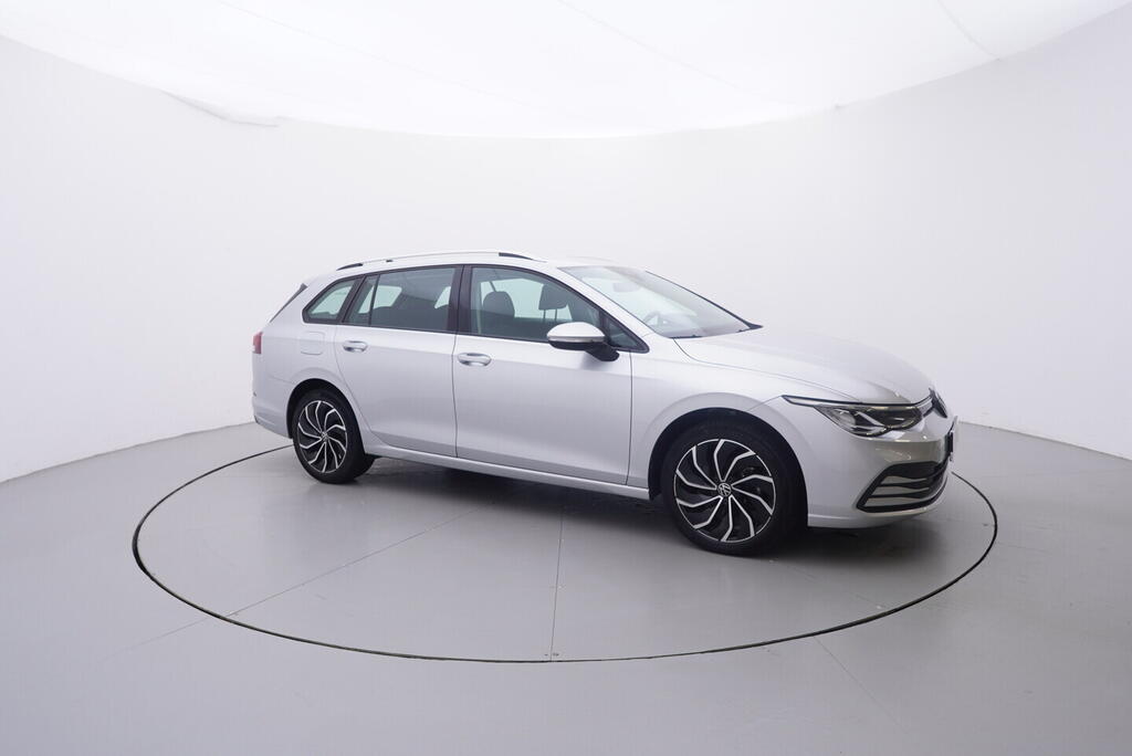 OV190V09309_16.webp_GOLF VARIANT Life 1.0 TSI 81 kW automat, DPH