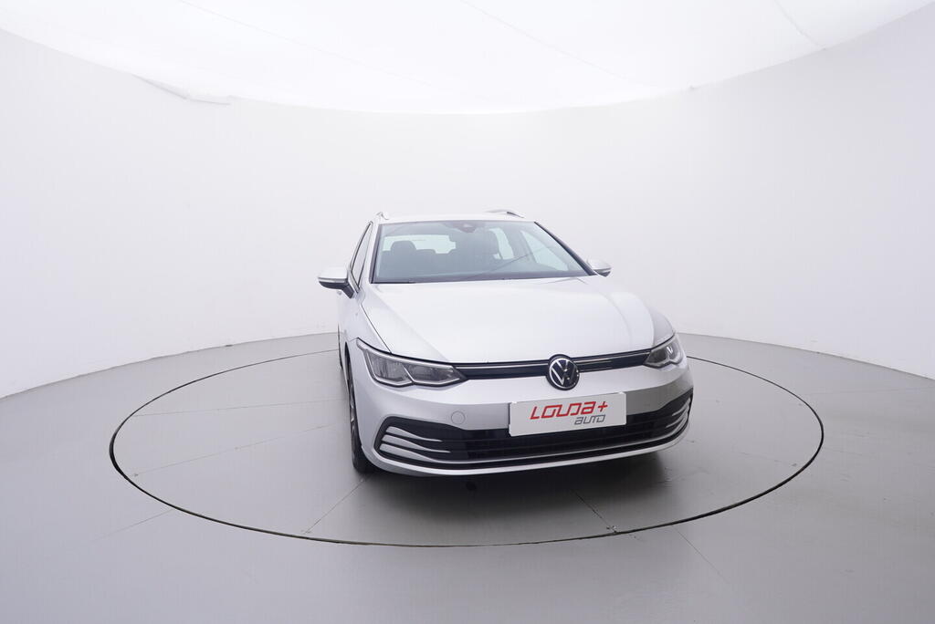 OV190V09309_17.webp_GOLF VARIANT Life 1.0 TSI 81 kW automat, DPH