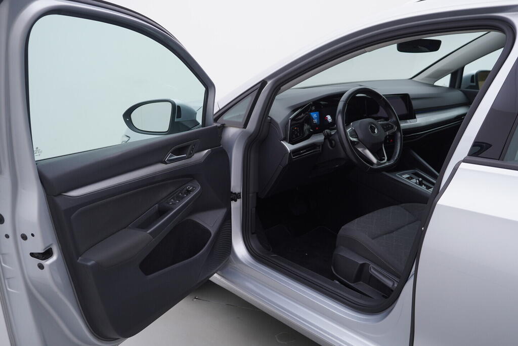 OV190V09309_18.webp_GOLF VARIANT Life 1.0 TSI 81 kW automat, DPH