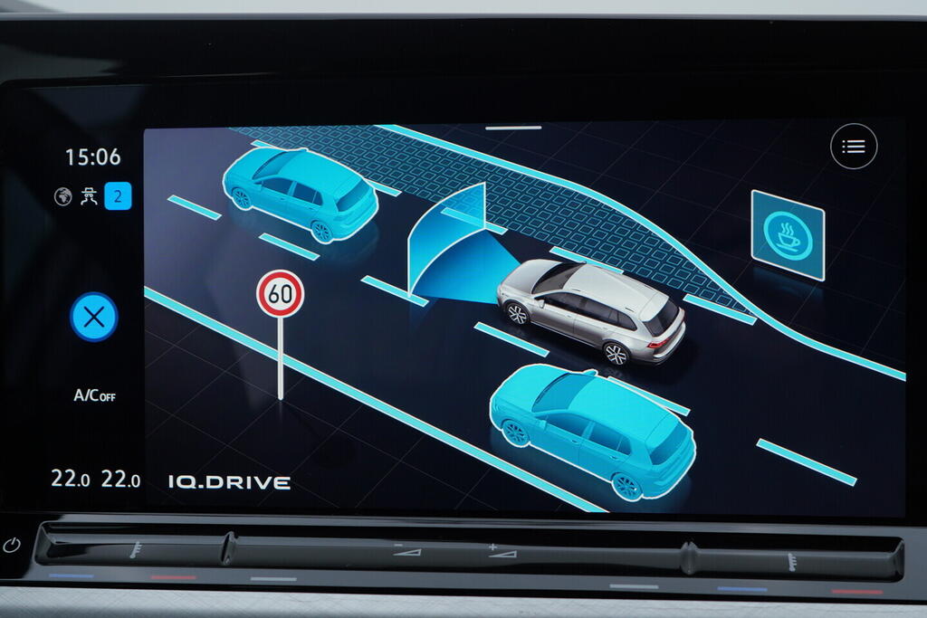 OV190V09309_28.webp_GOLF VARIANT Life 1.0 TSI 81 kW automat, DPH