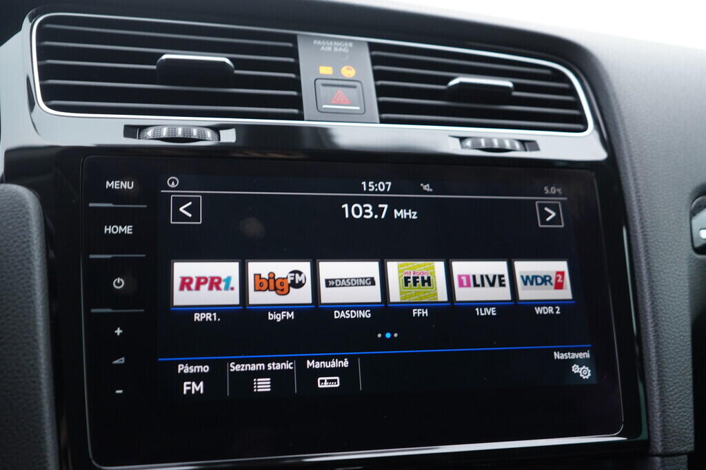 OV190V09310_29.webp_GOLF Highline 2.0 TDI 110 kW automat