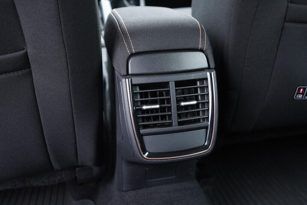 OV190V09312_34.webp_SCALA Style 1.5 TSI 110 kW manuál