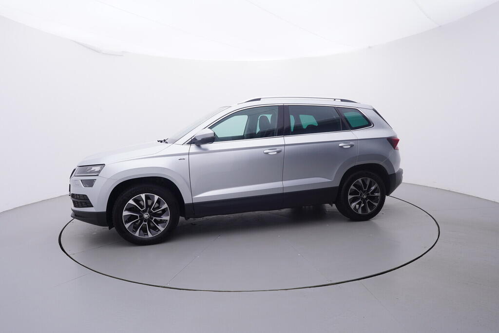 OV190V09313_11.webp_KAROQ Drive 2.0 TDI 110 kW automat