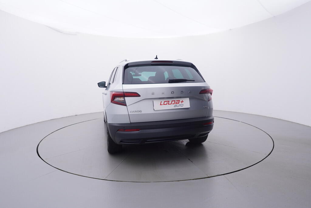 OV190V09313_13.webp_KAROQ Drive 2.0 TDI 110 kW automat