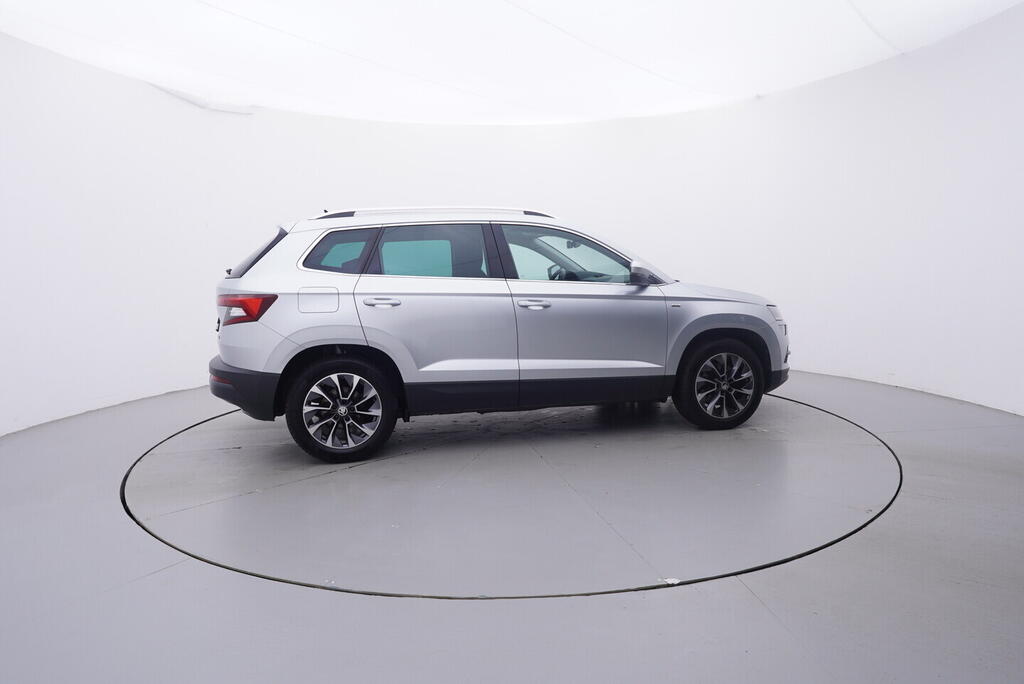 OV190V09313_15.webp_KAROQ Drive 2.0 TDI 110 kW automat