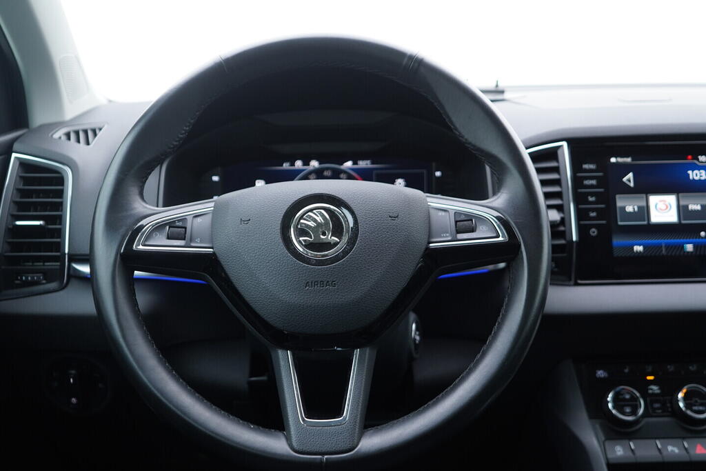 OV190V09313_28.webp_KAROQ Drive 2.0 TDI 110 kW automat