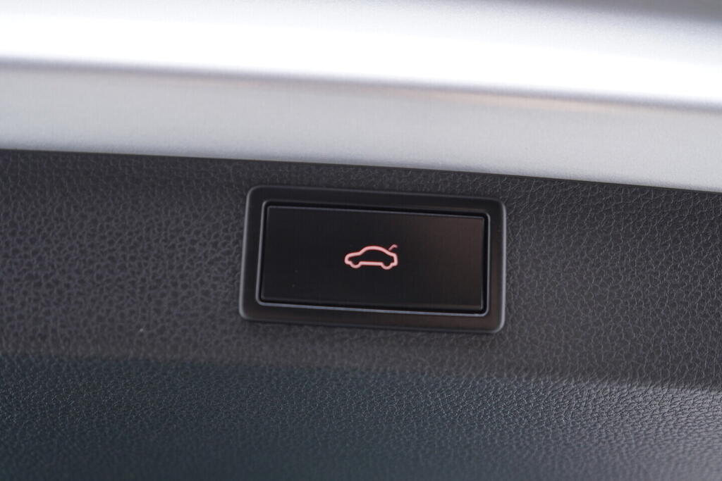 OV190V09313_39.webp_KAROQ Drive 2.0 TDI 110 kW automat