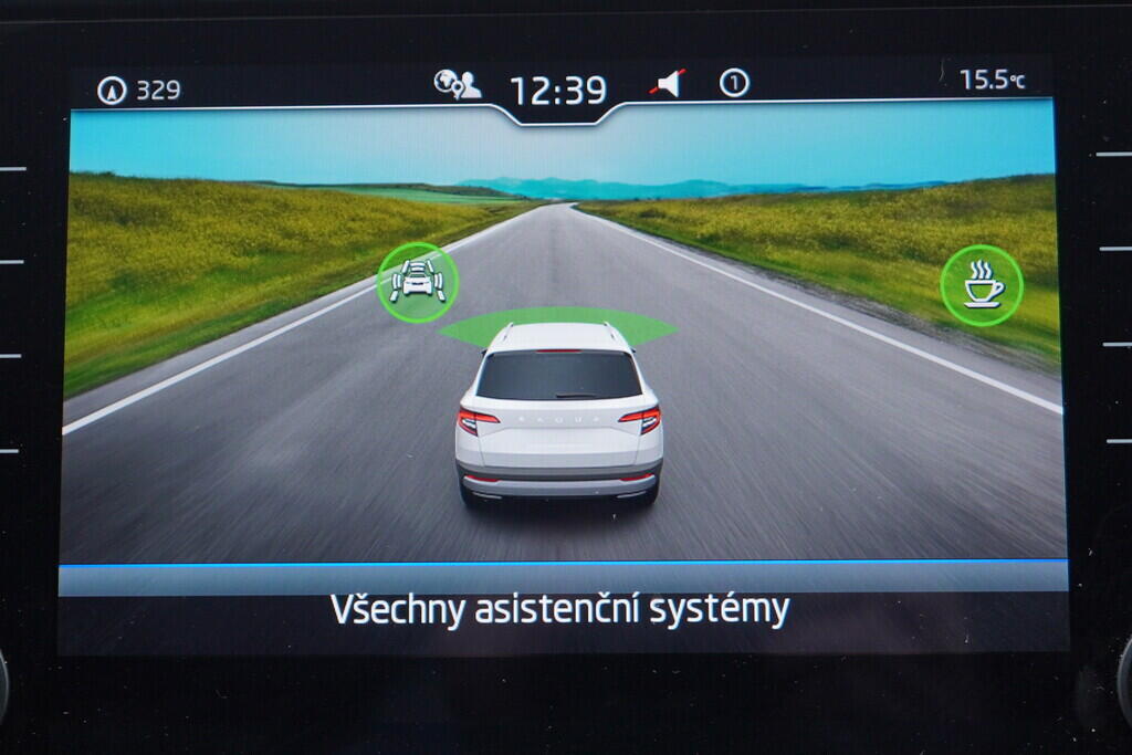 OV190V09318_28.webp_KAROQ Style 1.5 TSI 110 kW automat, DPH