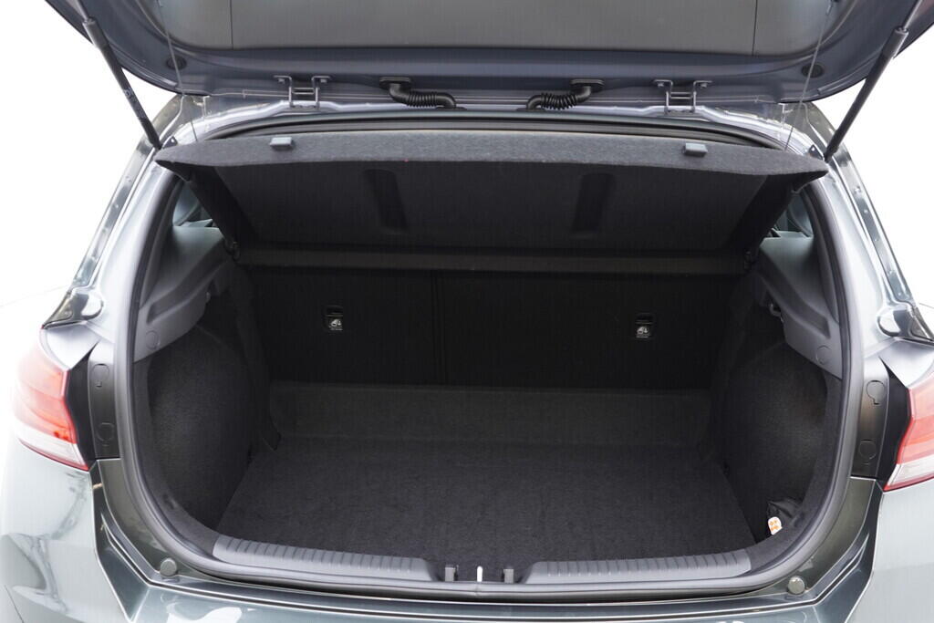 OV190V09320_39.webp_OSTATNÍ Comfort 1.0 T-GDi 88 kW manuál, DPH