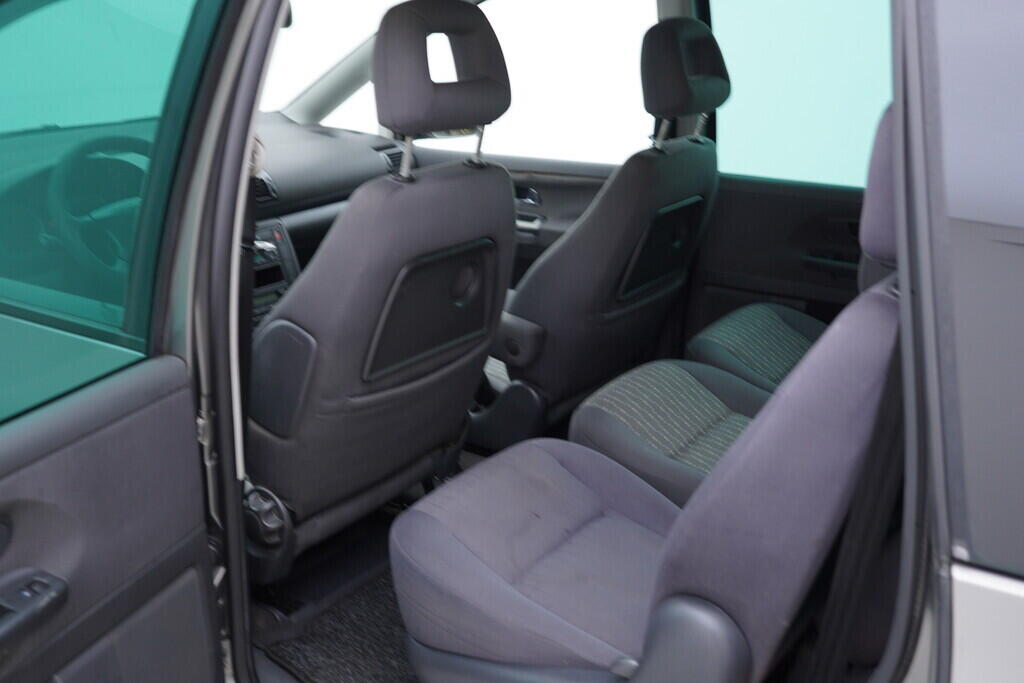 OV190V09321_30.webp_ALHAMBRA  1.9 TDI 85 kW manuál