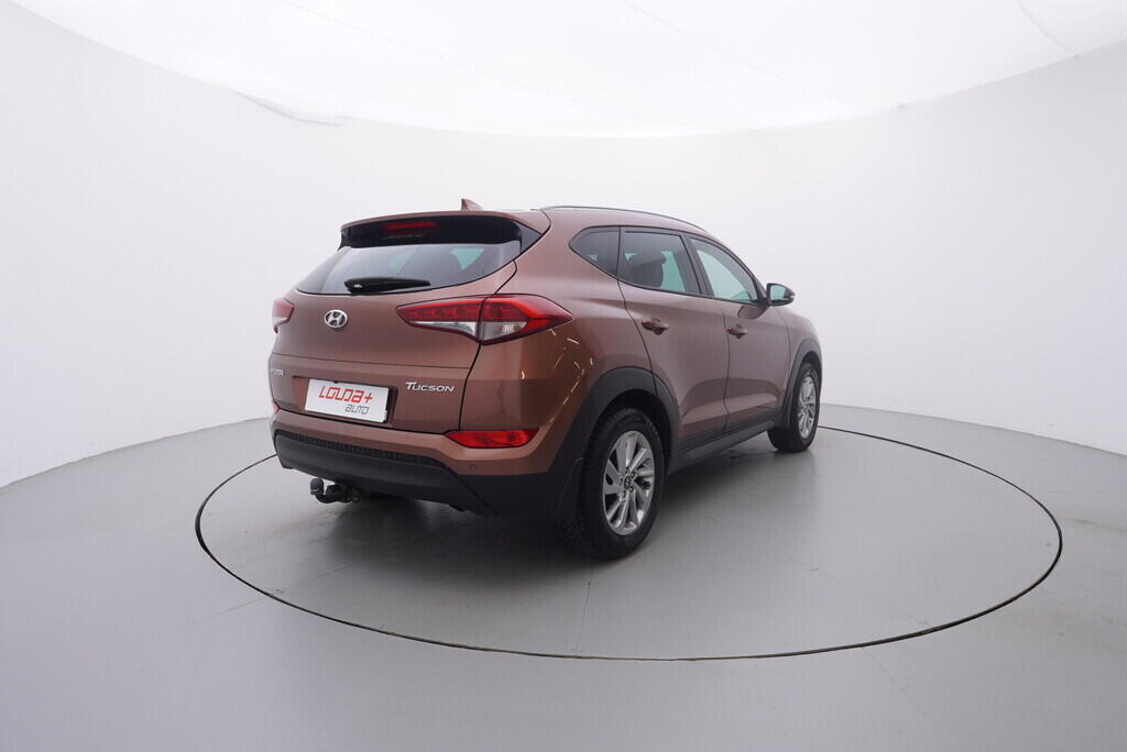 OV190V09322_14.webp_TUCSON Smart  1.7 CRDi 85 kW manuál