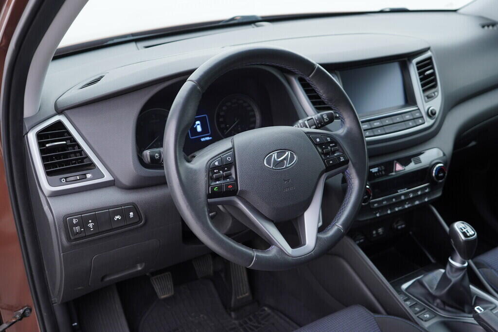 OV190V09322_21.webp_TUCSON Smart  1.7 CRDi 85 kW manuál