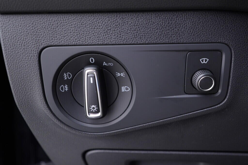 OV190V09324_30.webp_TIGUAN ALLSPACE Highline 2.0 TDI 140 kW automat, DPH