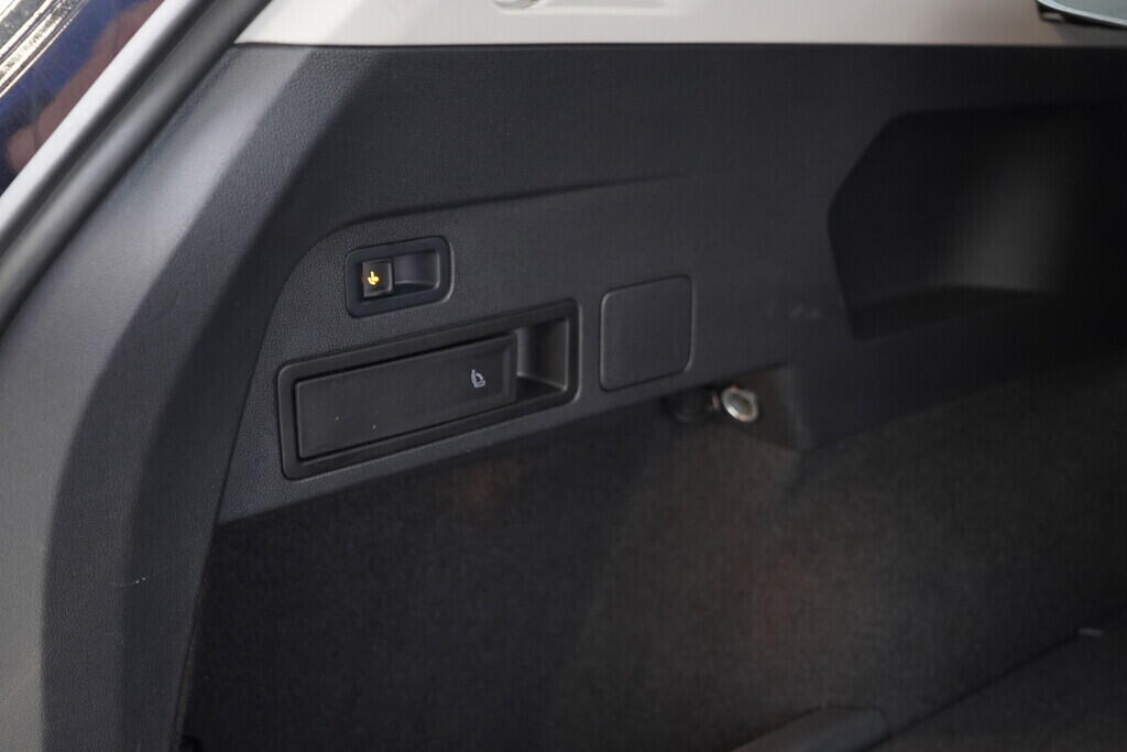 OV190V09324_48.webp_TIGUAN ALLSPACE Highline 2.0 TDI 140 kW automat, DPH