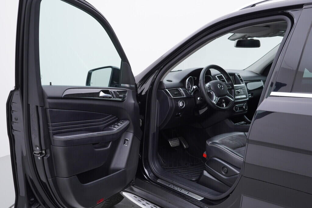 OV190V09326_18.webp_ML350  3.0  190 kW automat