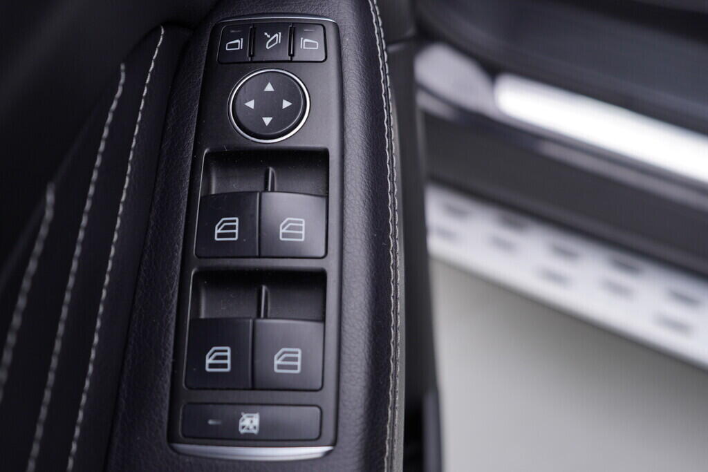 OV190V09326_20.webp_ML350  3.0  190 kW automat