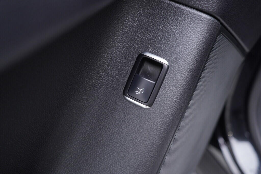 OV190V09326_22.webp_ML350  3.0  190 kW automat