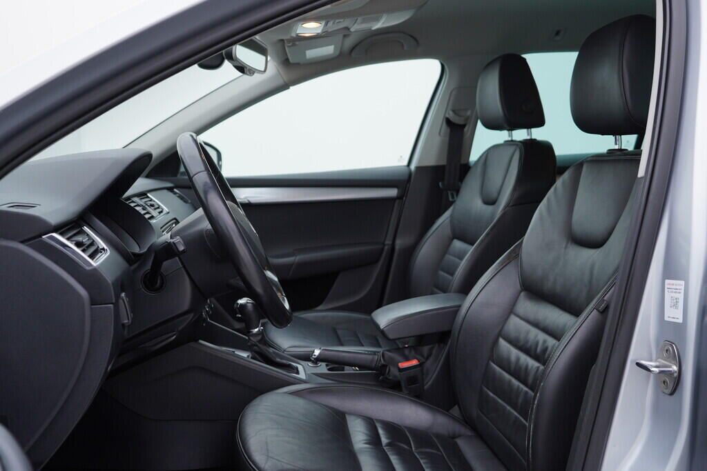 OV190V09329_24.webp_OCTAVIA Style 1.6 TDI 77 kW automat