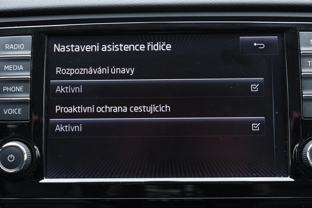 OV190V09329_30.webp_OCTAVIA Style 1.6 TDI 77 kW automat