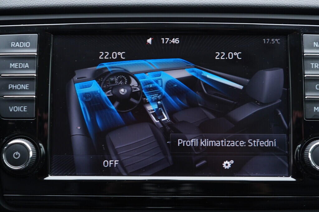 OV190V09329_32.webp_OCTAVIA Style 1.6 TDI 77 kW automat