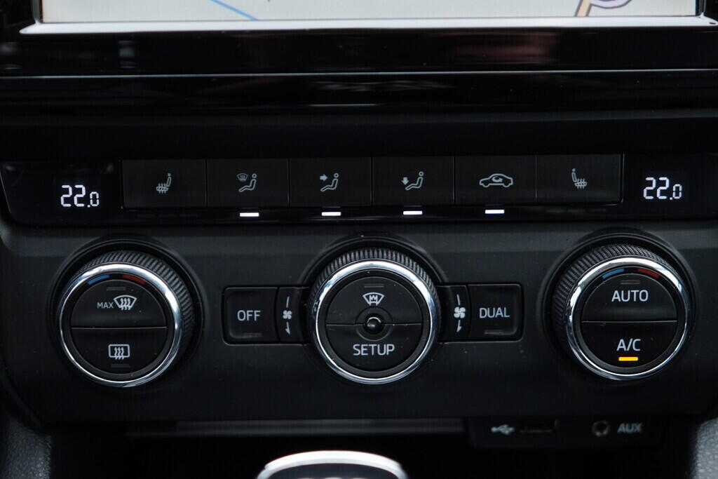 OV190V09329_34.webp_OCTAVIA Style 1.6 TDI 77 kW automat