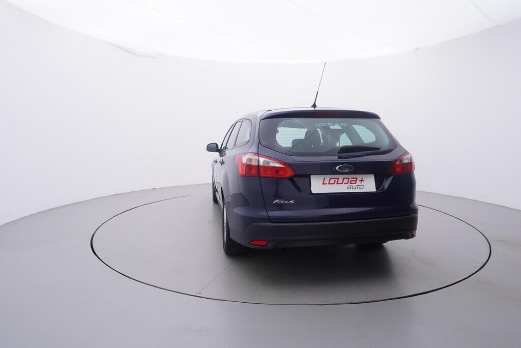 OV190V09331_13.webp_FOCUS Trend 1.6 Dutarorq 70 kW manuál