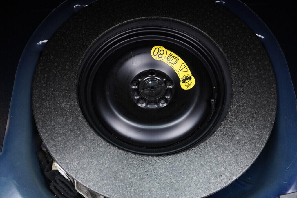 OV190V09331_34.webp_FOCUS Trend 1.6 Dutarorq 70 kW manuál