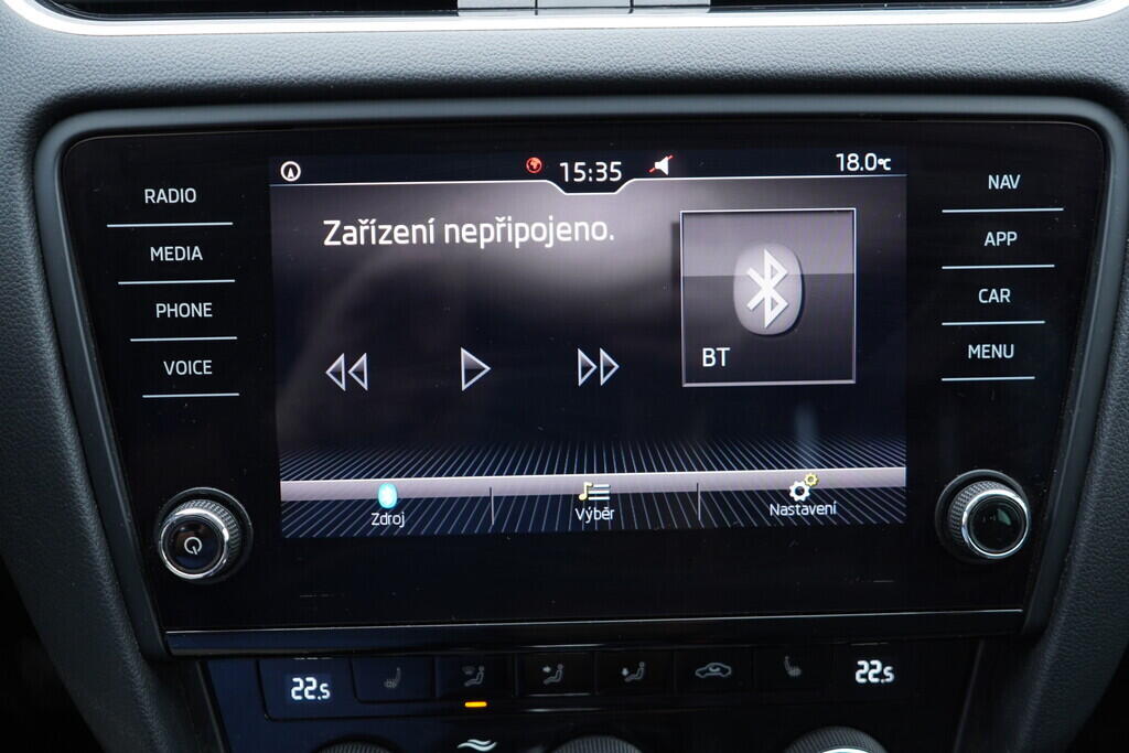 OV190V09332_31.webp_OCTAVIA Ambition Plus Dynamic 1.6 TDI 85 kW automat