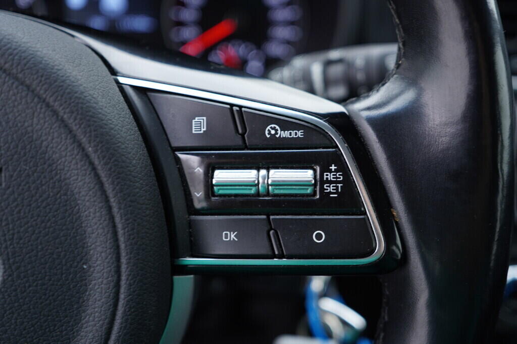 OV190V09334_26.webp_SPORTAGE Exclusive 1.6 GDi 97 kW manuál